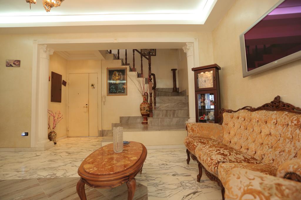 Casa Toto' Apartment Napoli Bagian luar foto