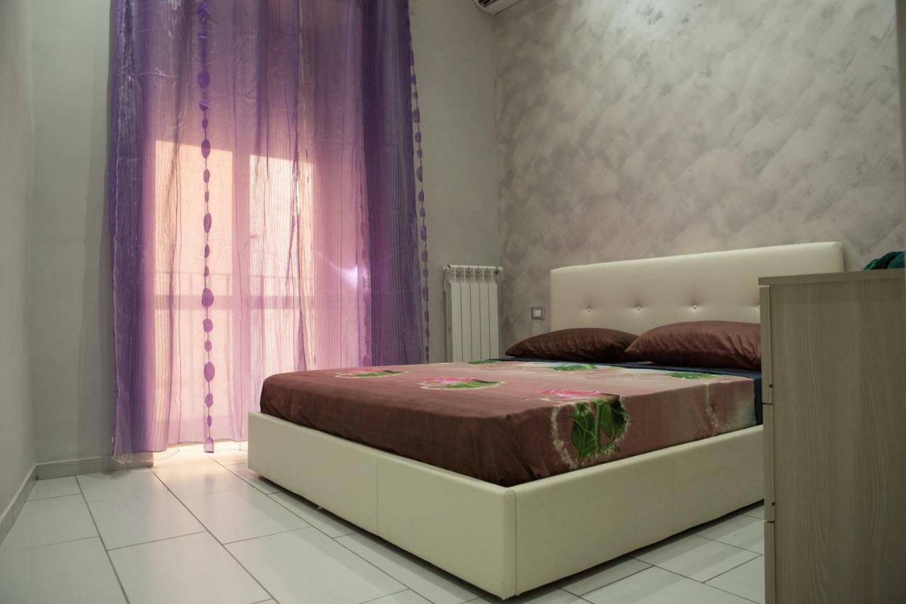 Casa Toto' Apartment Napoli Bagian luar foto