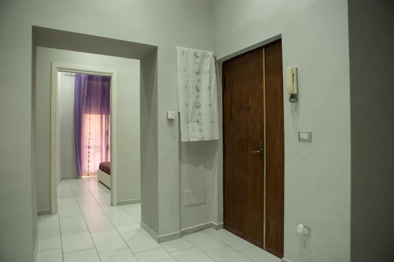 Casa Toto' Apartment Napoli Bagian luar foto