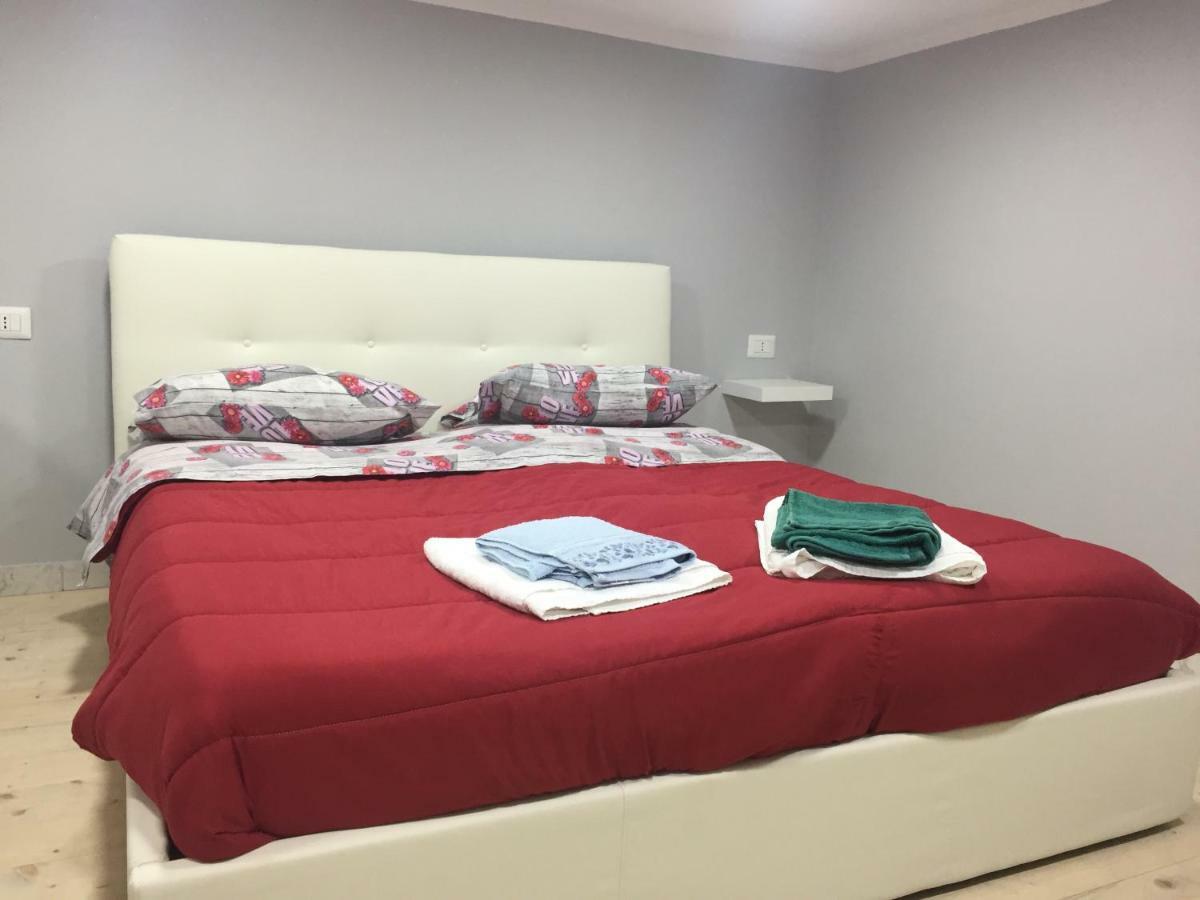 Casa Toto' Apartment Napoli Bagian luar foto